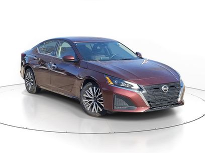 Used 2023 Nissan Altima 2.5 SV