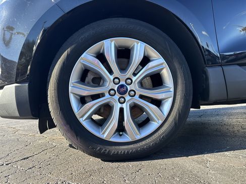 Used 2022 Ford Edge Titanium image 12