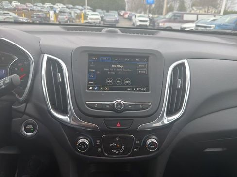 Used 2019 Chevrolet Equinox LT image 12