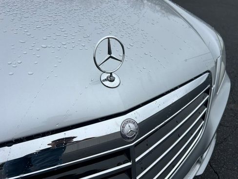 Used 2011 Mercedes-Benz E 350 Sedan image 9