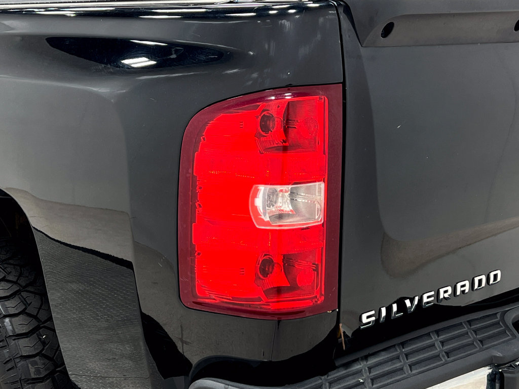 Used 2013 Chevrolet Silverado 1500 LT w/ All-Star Edition RWD image 33
