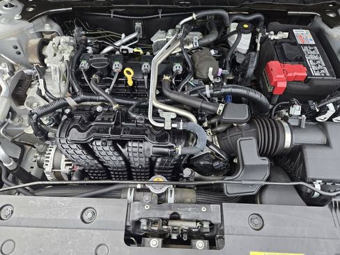 Used 2023 Nissan Altima 2.5 SV FWD image 30