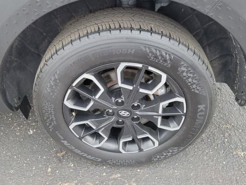 Used 2022 Hyundai Santa Cruz SEL image 6