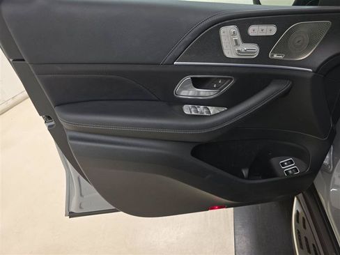 Used 2024 Mercedes-Benz GLE 450e 4MATIC w/ Driver Assistance Package image 10