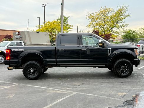 Used 2020 Ford F350 Platinum w/ Tremor Off-Road Package AWD/4WD image 2