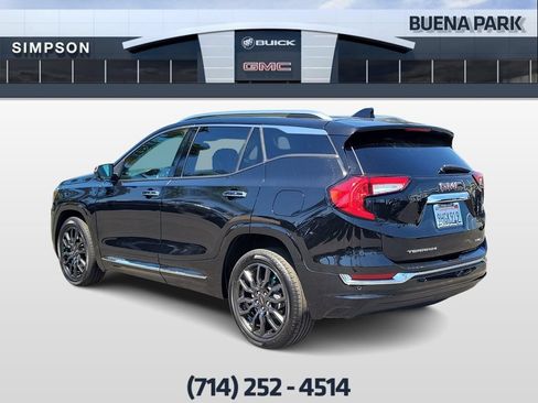 Used 2024 GMC Terrain Denali w/ Black Diamond Edition AWD/4WD image 6