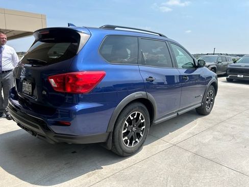 Used 2020 Nissan Pathfinder SV w/ Rock Creek Edition AWD/4WD image 3
