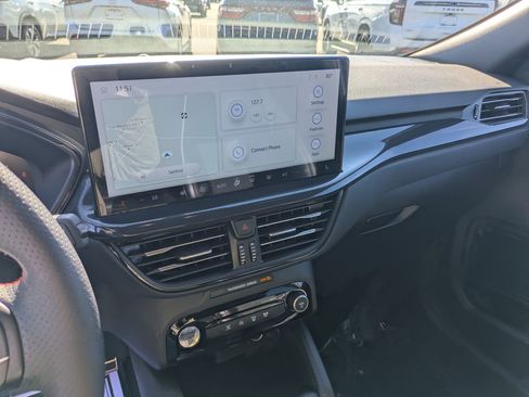 Used 2023 Ford Escape ST-Line image 19