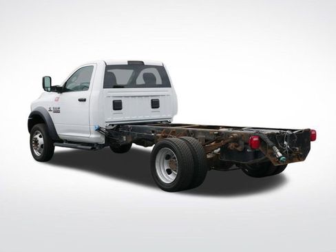 Used 2018 RAM 5500 Tradesman w/ Power & Remote Entry Group image 6