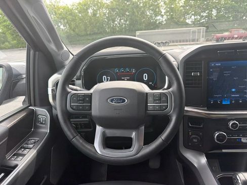 Used 2023 Ford F150 Lariat AWD/4WD image 12