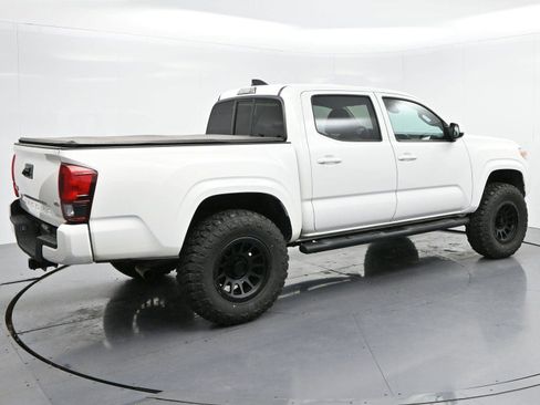 Used 2023 Toyota Tacoma SR image 7