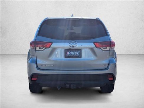 Used 2019 Toyota Highlander Plus image 7
