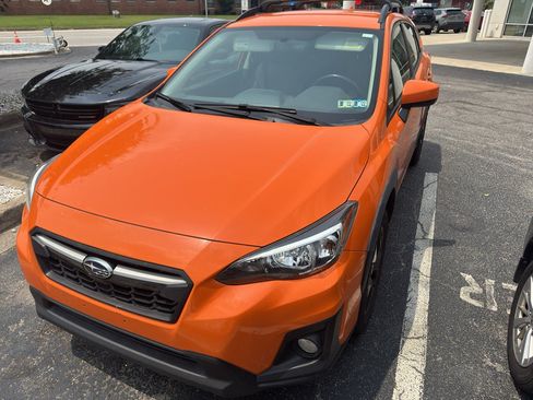 Used 2018 Subaru Crosstrek 2.0i Premium AWD/4WD image 3
