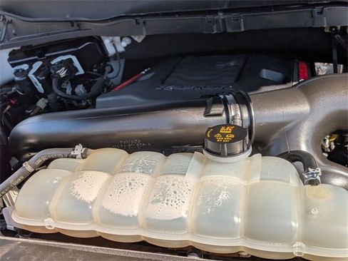 Used 2023 Ford F150 Raptor image 40