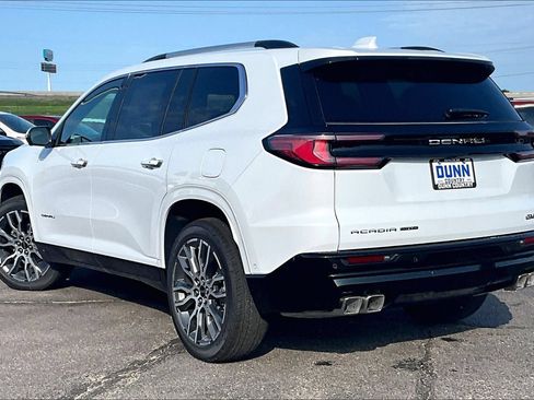 New 2026 GMC Acadia Denali Ultimate AWD/4WD image 3