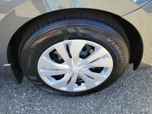 New 2025 Nissan Versa S w/ Trunk Package FWD image 6