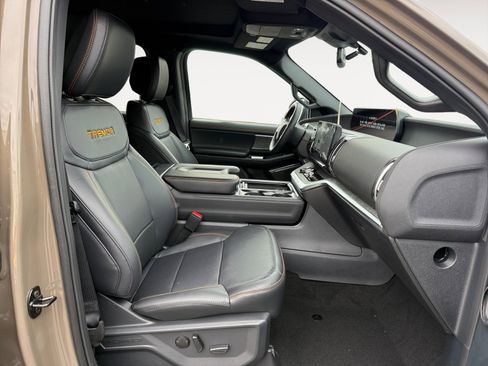 New 2026 Ford Expedition Tremor image 19