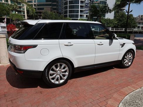 Used 2016 Land Rover Range Rover Sport HSE AWD/4WD image 19