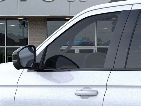 New 2025 Ford Expedition Platinum w/ Stealth Performance Package image 20