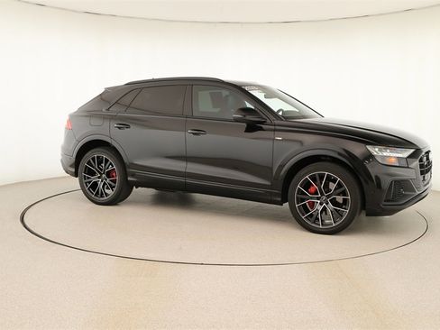 Certified 2023 Audi Q8 Premium Plus image 9