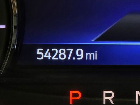 Used 2022 Ford Escape SE image 40