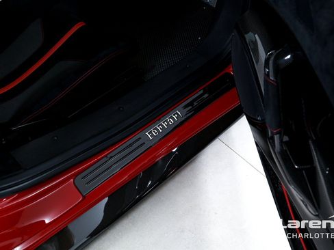 Used 2020 Ferrari 488 Pista Spider RWD image 22