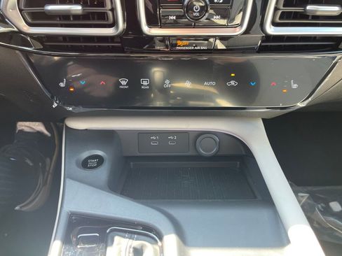 New 2026 Nissan Sentra SL w/ Floor Mat Package FWD image 14