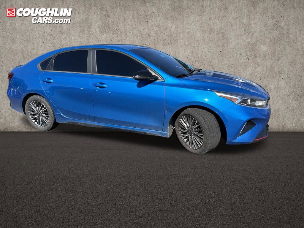 Used 2022 Kia Forte GT-Line w/ GT-Line Technology Package FWD image 9