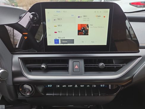 New 2025 Lexus UX 300h AWD image 13