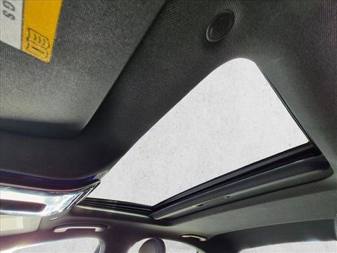 Used 2022 Mercedes-Benz C 300 4MATIC Sedan image 11