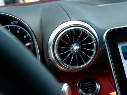 Used 2025 Mercedes-Benz AMG GT 55 image 36