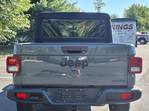 Certified 2020 Jeep Gladiator Sport w/ Quick Order Package 23S image 26