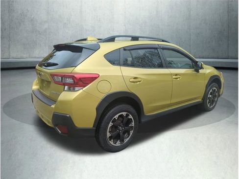 Used 2023 Subaru Crosstrek 2.0i Premium AWD/4WD image 6