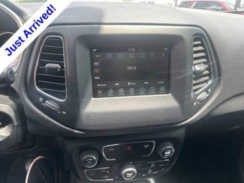 Used 2020 Jeep Compass Latitude FWD image 13
