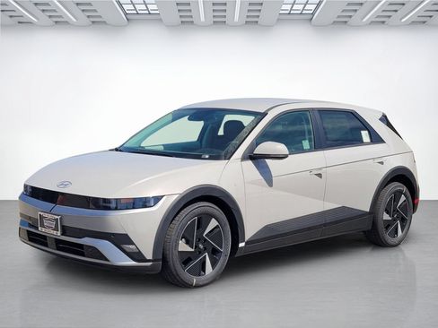 New 2026 Hyundai Ioniq 5 SEL RWD image 8