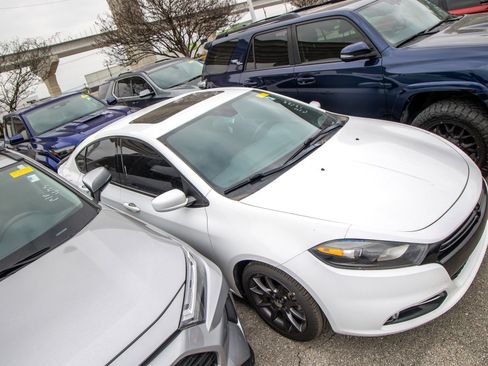 Used 2016 Dodge Dart SXT Sport w/ Sun/Sound Group image 7