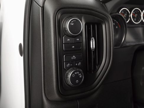 Used 2022 Chevrolet Silverado 2500 Custom w/ Gooseneck/5TH Wheel Package image 31