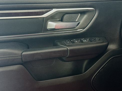 Used 2023 RAM 1500 Big Horn AWD/4WD image 15