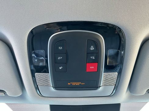 Used 2025 Hyundai Palisade SEL image 18