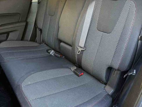 Used 2017 Chevrolet Equinox LT w/ Convenience Package image 23