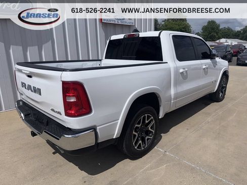 Used 2025 RAM 1500 Laramie AWD/4WD image 7