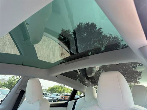Used 2024 Tesla Model 3 RWD image 19