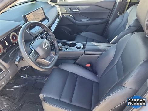 Certified 2025 Nissan Rogue SL w/ SL Premium Package image 26