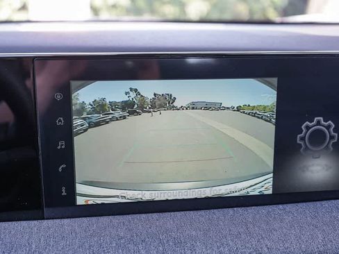 Used 2025 Nissan Kicks SV FWD image 21