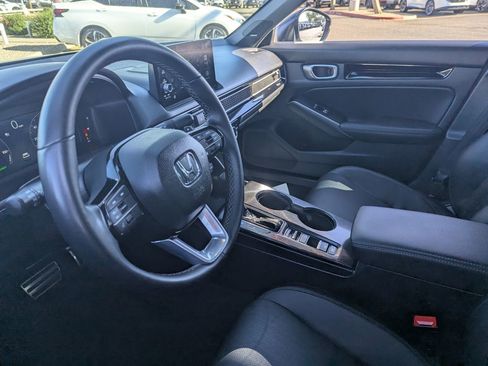 Used 2025 Honda Civic Sport Touring image 18