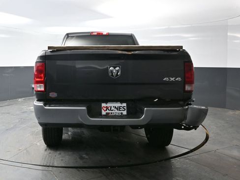 Used 2018 RAM 2500 Tradesman w/ Chrome Appearance Group image 12