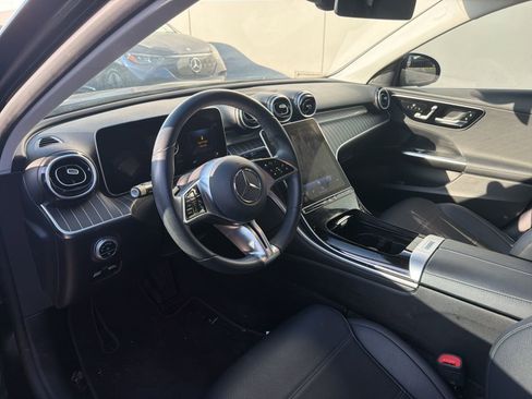 Used 2023 Mercedes-Benz C 300 Sedan image 9