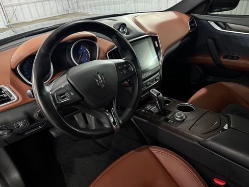 Used 2019 Maserati Ghibli S GranLusso AWD/4WD image 16