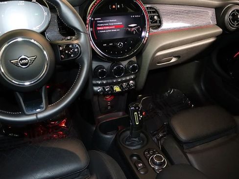 Used 2023 MINI Cooper SE image 15