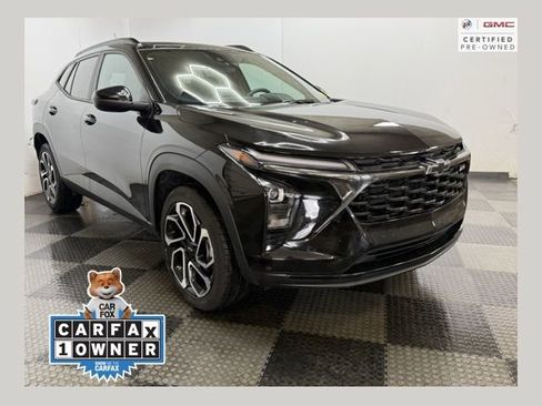 Certified 2025 Chevrolet Trax RS w/ Sunroof Package image 1